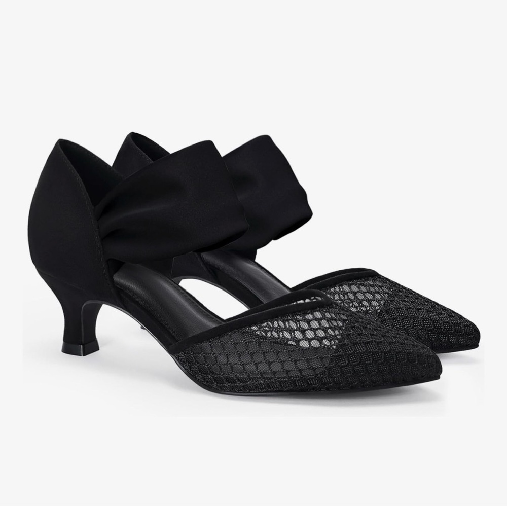 Coutgo Mesh Black Kitten Heel Pumps – Size 10 – Brand New